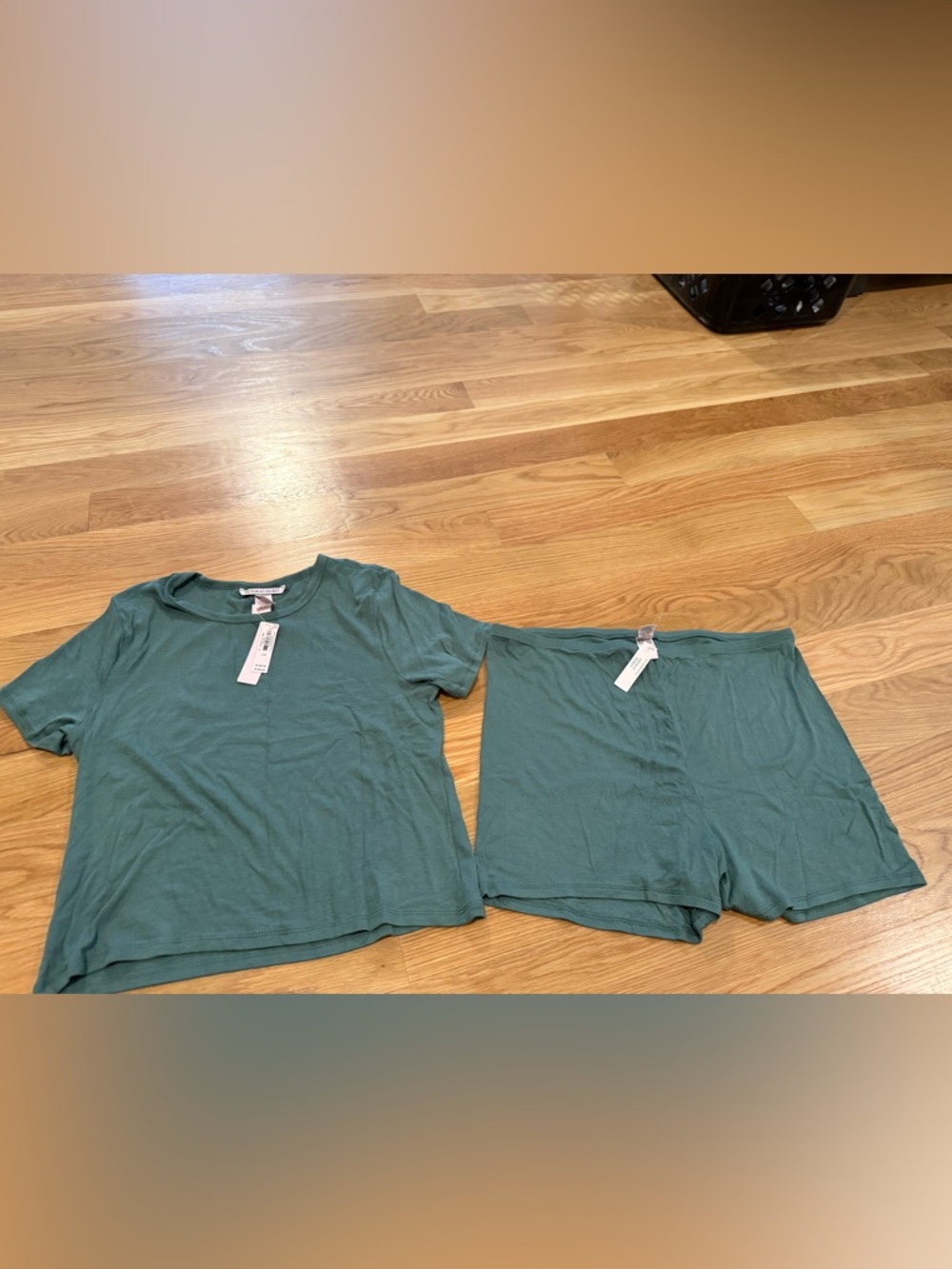 Green Modal Victoria’s Secret Matching Set